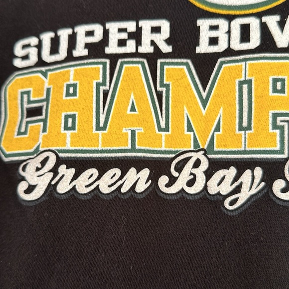 Green Bay Packers Super Bowl XLV Champions - Women’s Long Sleeve Tee - Medium - Picture 3 of 5